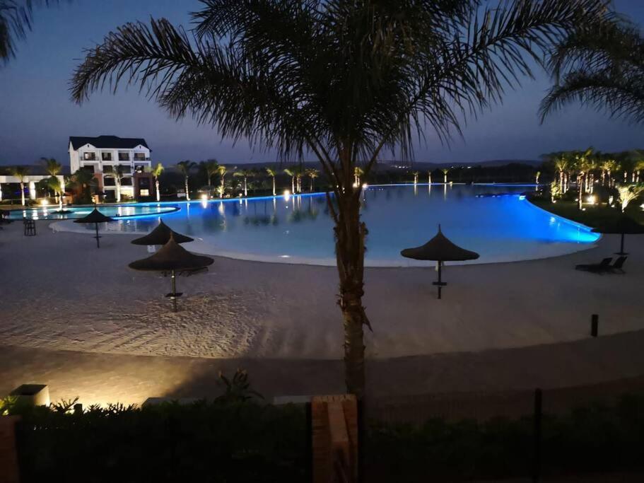 Lagoon Facing Apartment ميدراند المظهر الخارجي الصورة